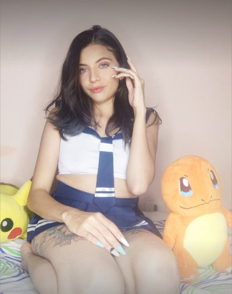 Celeste Pearl model sex images