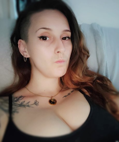 PeachBunny naked actress pic