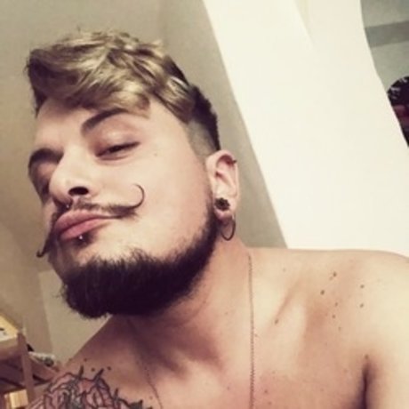 Pavona nudes actress photo