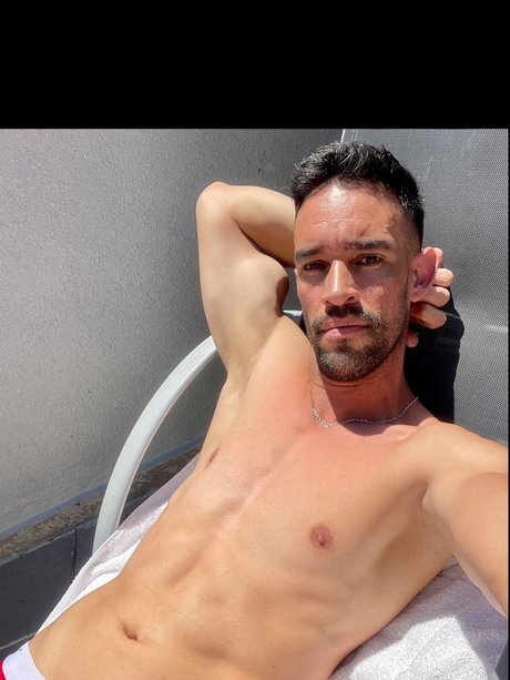 Paulwilliamsok naked pornstar picture