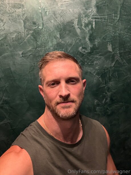 friends onlyfans pornographic pic