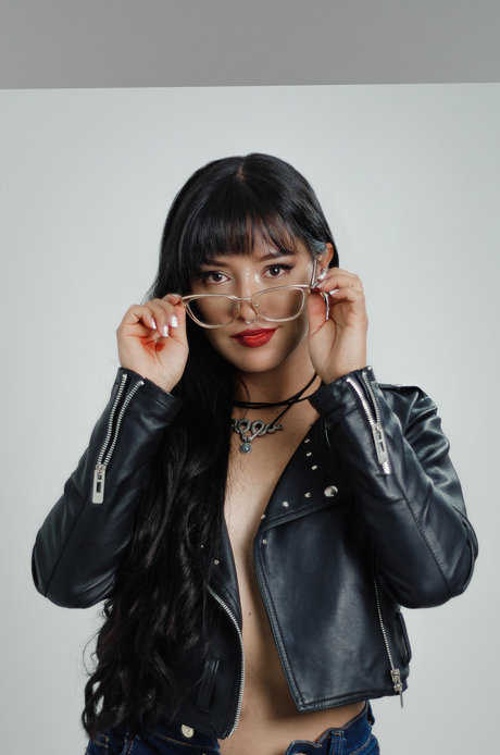 Anny Di hot model pic