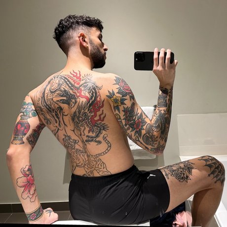 Fip nude model pictures