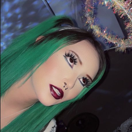 Phony Flattery FREE pornographic actress pic