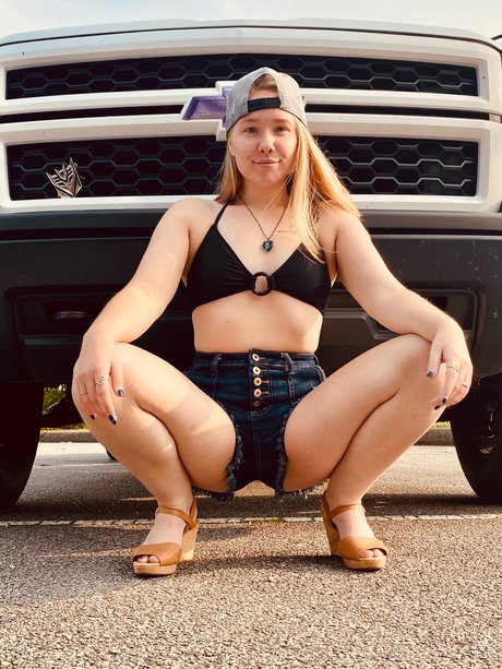 Sami K high quality actress pics