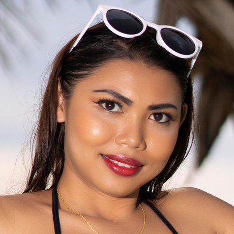 Phawinee free actress archive