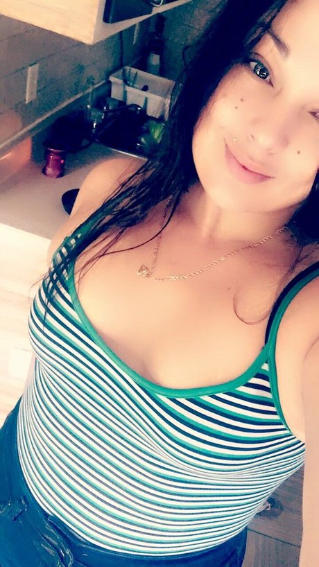 NaughtyPetiteLionne pornstar art photo