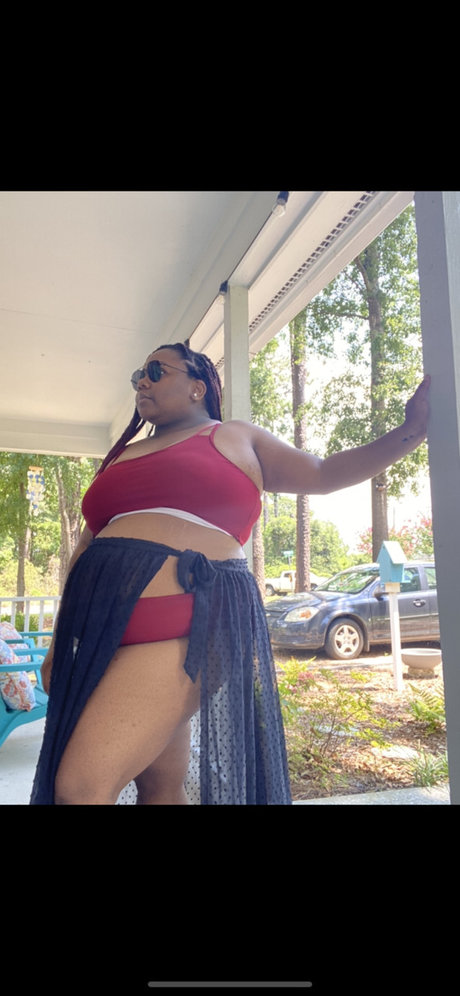 Plus Sized Princess porn star photos