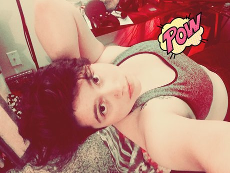 Plum model pretty pics