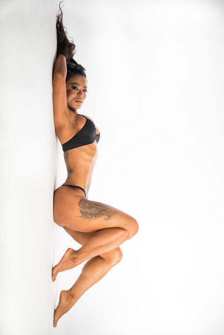 Chompy model porn pics