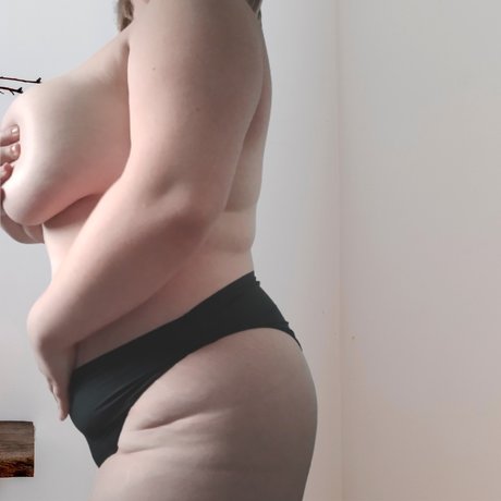 Planet Panties nude actress galleries