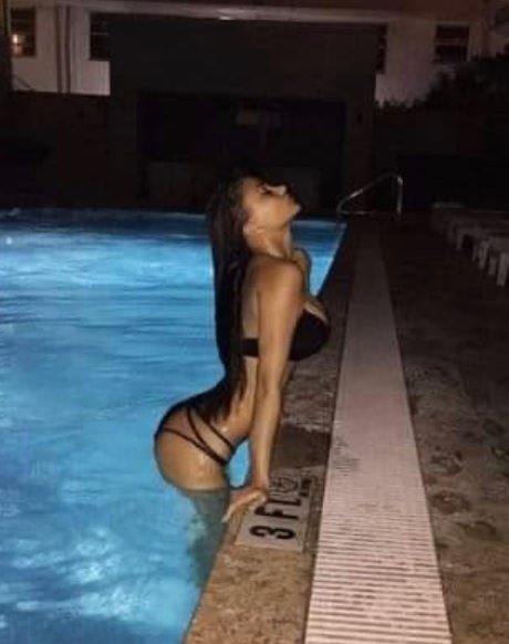 PinkyMamii_ naked actress galleries