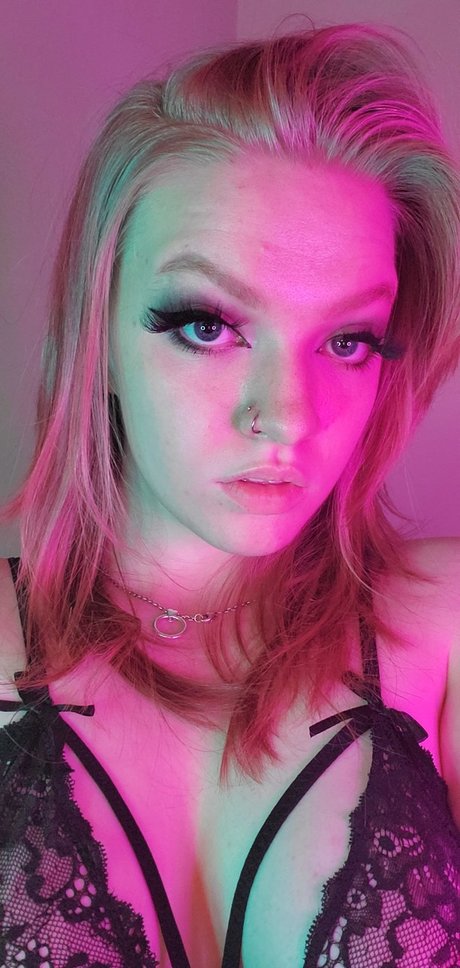 kirby erotic model pictures