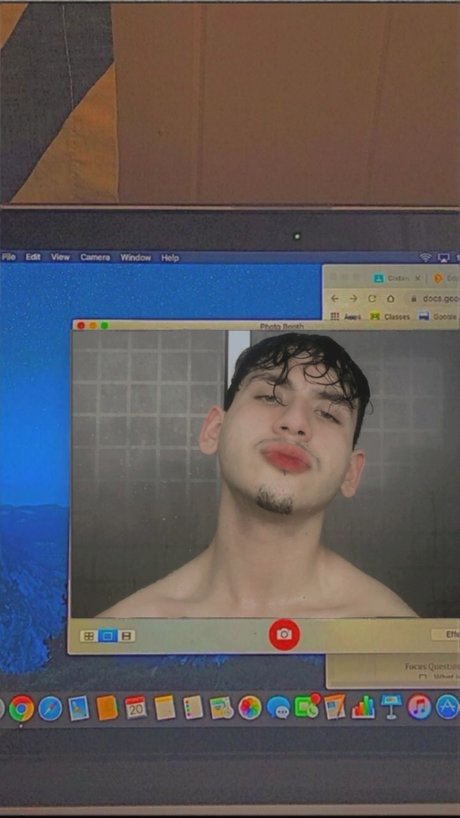 Edgar Espinosa star pornographic pic