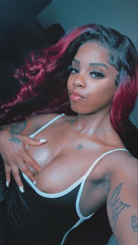 Girlshavefunx2 sexy pornstar pictures