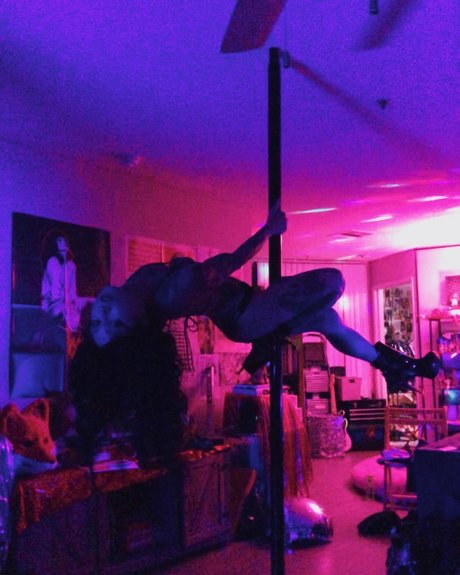 Danica Darling hd actress photo