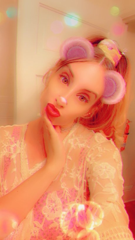 Tasty__Lynne beautiful star pictures