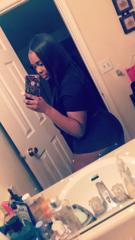 Ashley Nickii art actress image