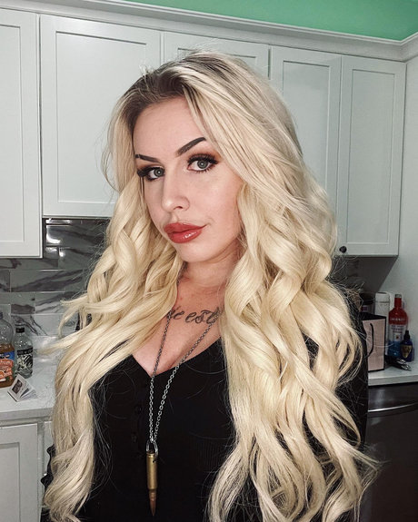 Presley Montana xxx pornstar pictures