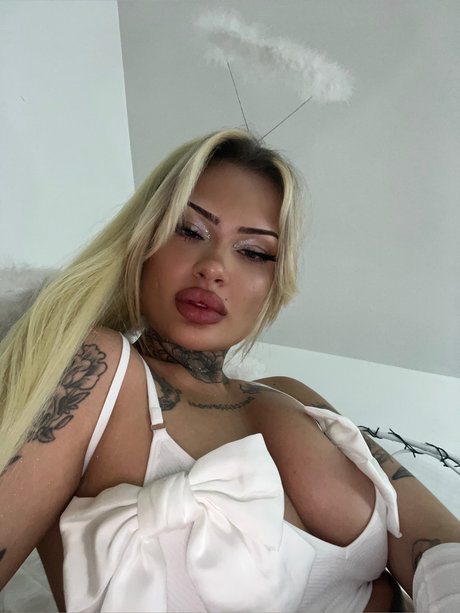 _ur favourite Zia_ model free pics