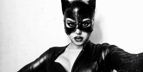 Poison Lips star best pictures