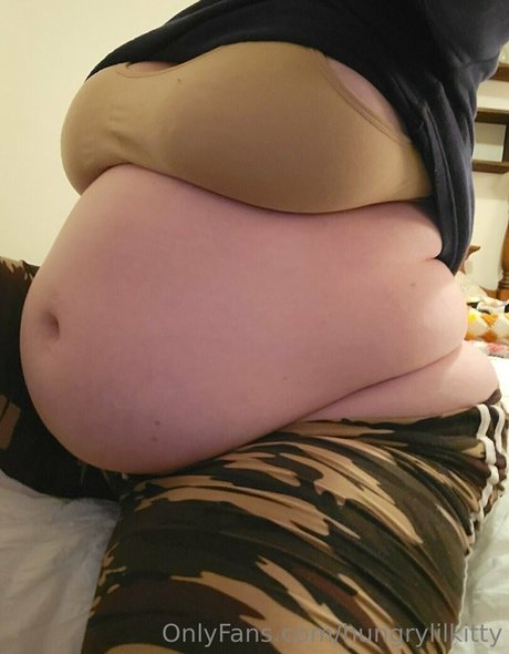 hungrylilkitty model erotic image