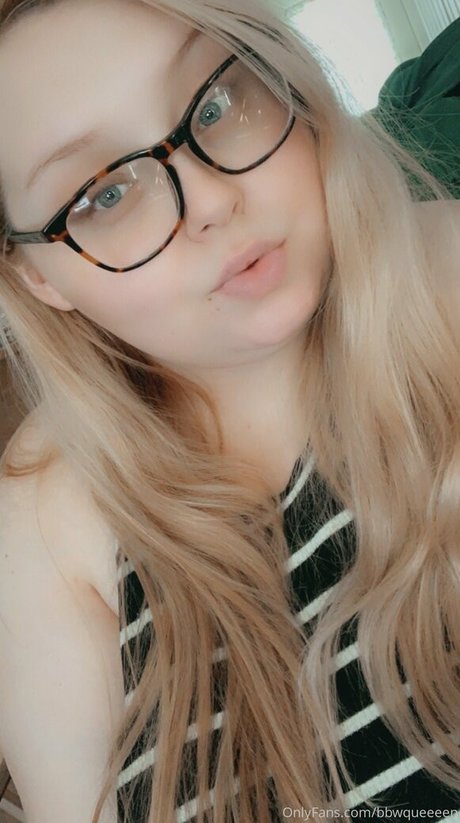 bbwqueeeen art actress photo