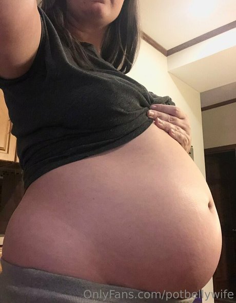 hooters onlyfans free pics