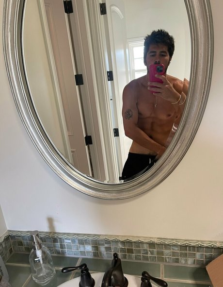 bisexual couple onlyfans naked galleries