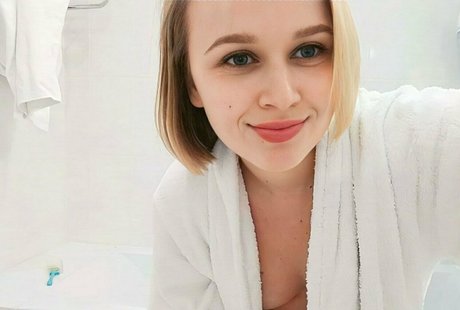 annagreat art star archive