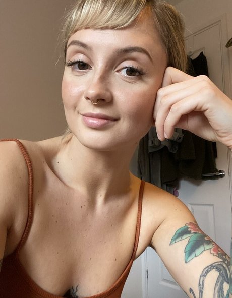 asian brunette onlyfans porn archive