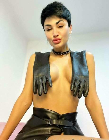 asian cuckold onlyfans top picture