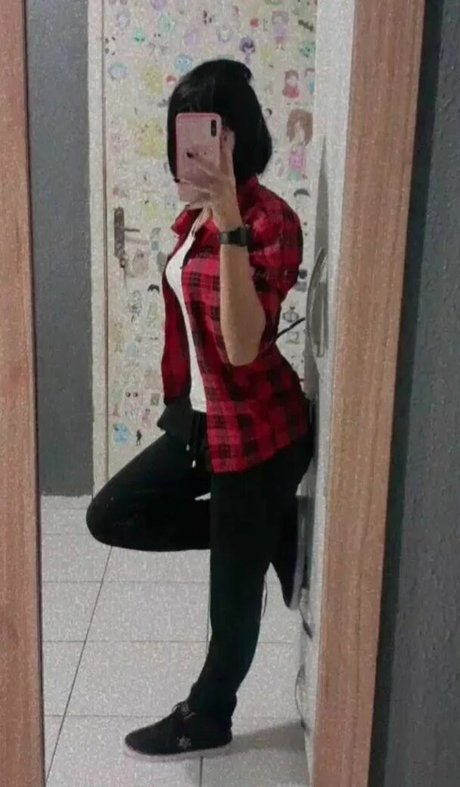 xdollkitty pornographic model img