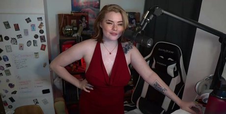 itssabrinalynn sexy star gallery