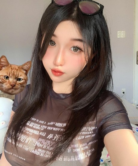 blonde small tits onlyfans free nude gallery