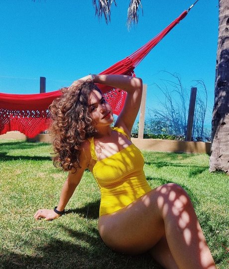 lesbian pussy onlyfans sex archive