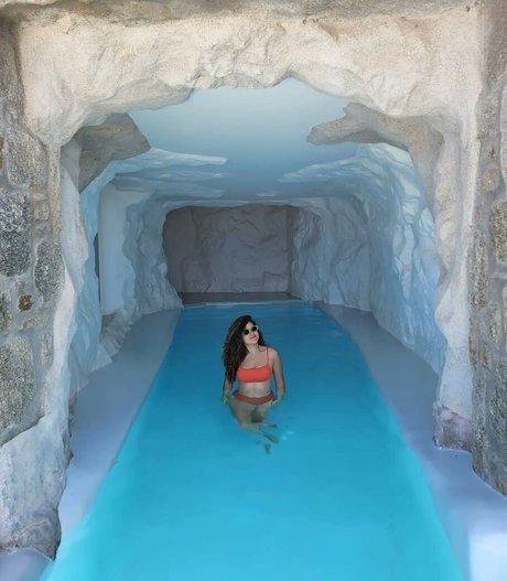 Maisa high quality actress pics