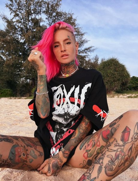 Bantikboy star nudes photos