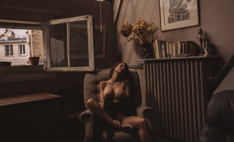 Budai Brigi actress images