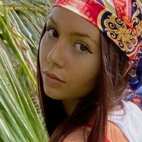 kacyklittty pornstar sexy pics