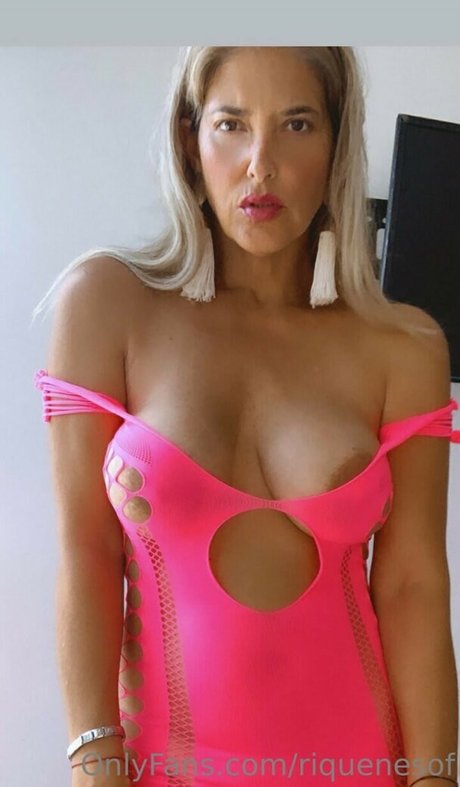 riquenesof high quality model img