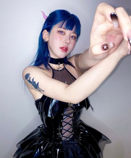 Naughty Rabbit model beautiful gallery