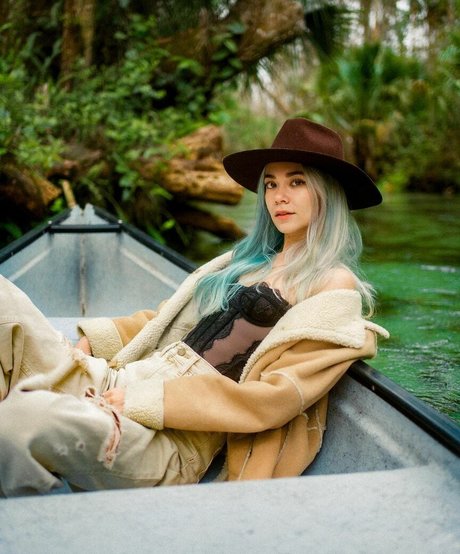 Melodi Flack pornstar naked galleries