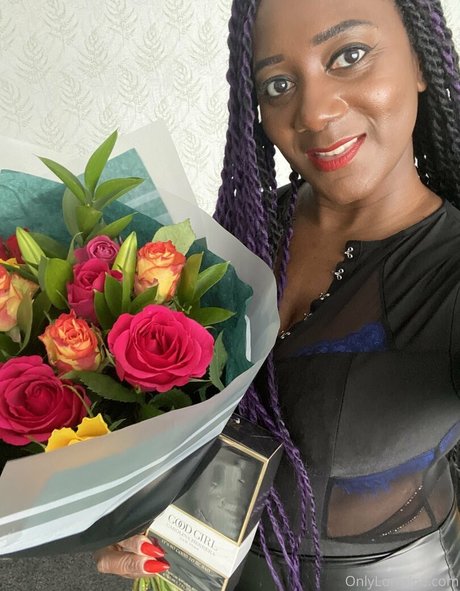 mslorraineldn best model photos