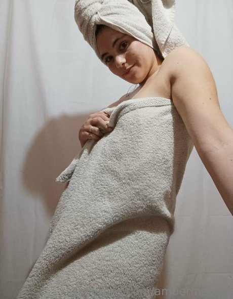 ambermeyers exclusive pornstar photos