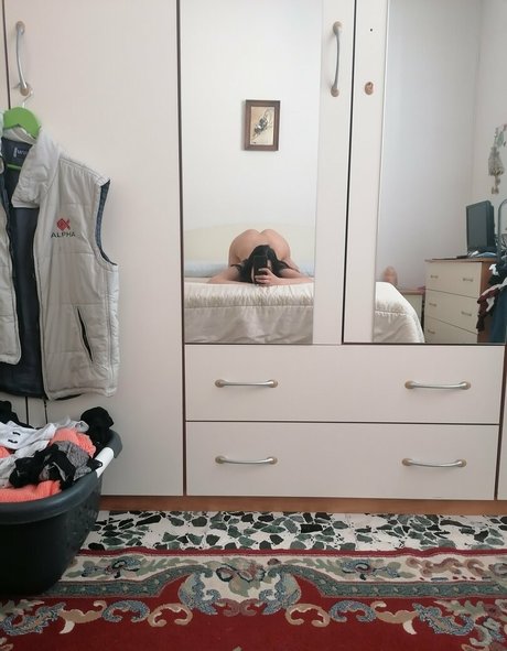 jemahug_ hd model gallery