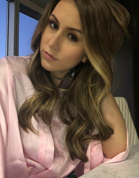 paigeowens pornstar hot pics