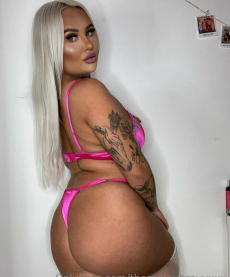 inkedblondieeee pornstar pretty photos