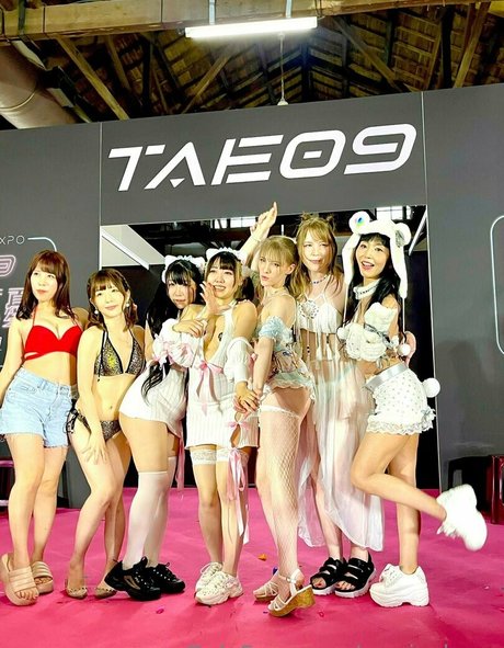 pov handjob onlyfans art naked images