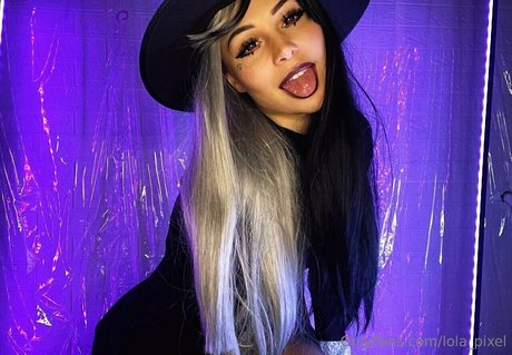 bikini fuck onlyfans art naked archive